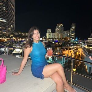 BB Dakota Blue Ruched Sheath Dress